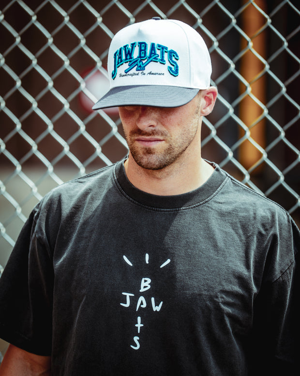 Player wearing the Legacy Jaw Hat